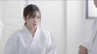 【嫖王全国探花】酒店约操苗条小姐姐，蜂腰翘臀身材好，敏感体质一摸就出水，叫声淫荡劲爆刺激撸管必备